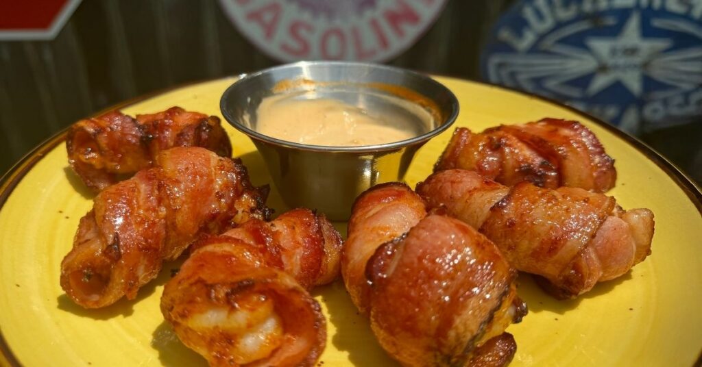 Bacon-wrapped Shrimp with Honey Drizzle
